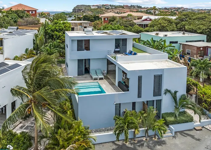 Brakkeput Abou Villa & Studio Near Jan Thiel Willemstad