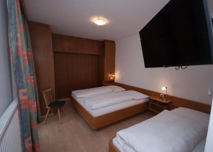 Aparthotel Garni Hofer Sexten