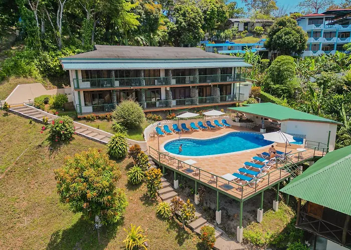 Tabulia Tree Hotel And Villas Manuel Antonio