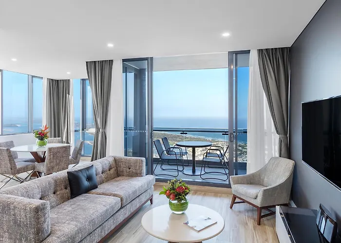 Meriton Suites Southport Gold Coast