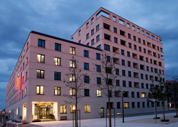 Hampton By Hilton Regensburg Hotel