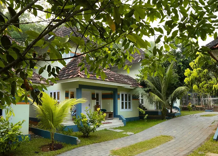Vajra Ayurveda And Yoga Retreat Aparthotel Kochi