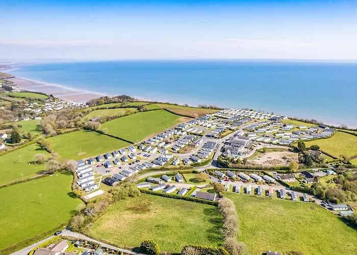 Meadow House Holiday Park Amroth