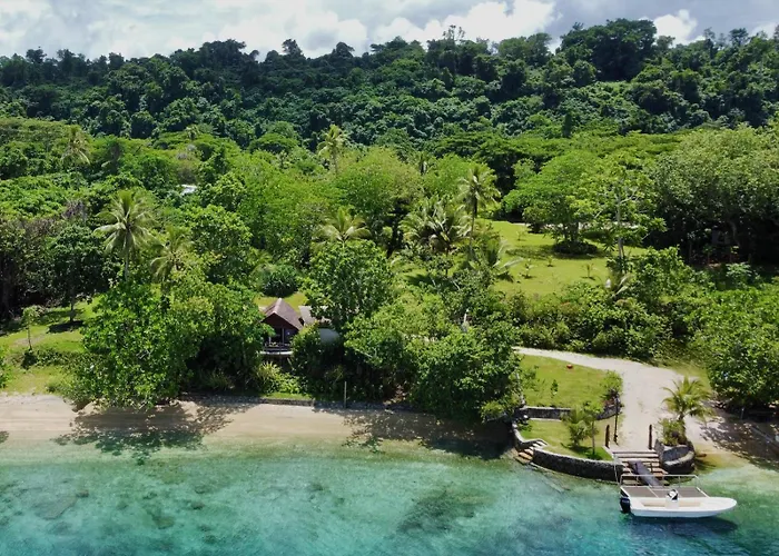 Freshwater Plantation Farm Stay Luganville