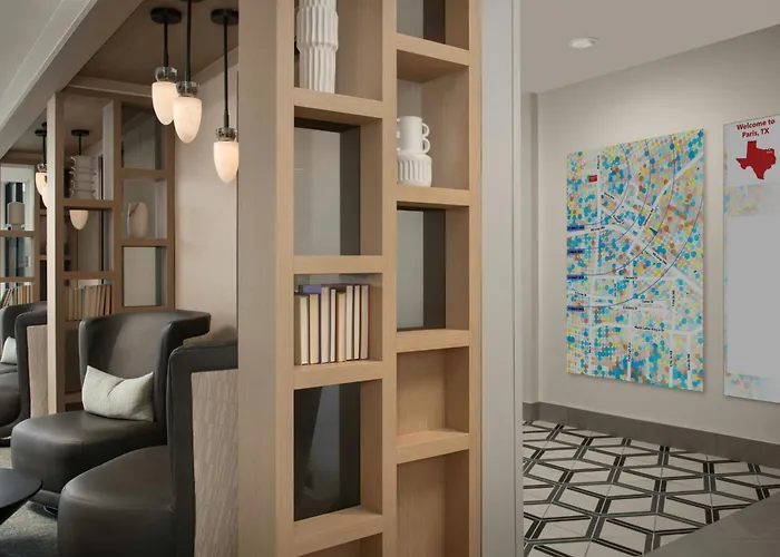 Fairfield By Marriott Inn & Suites Paris