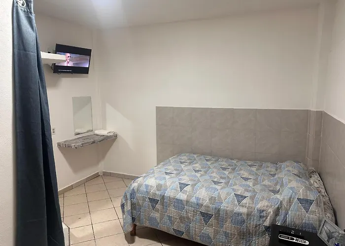 Hotel Cuartos Lupita Cabo San Lucas