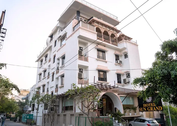 Hotel Sun Grand Agra 