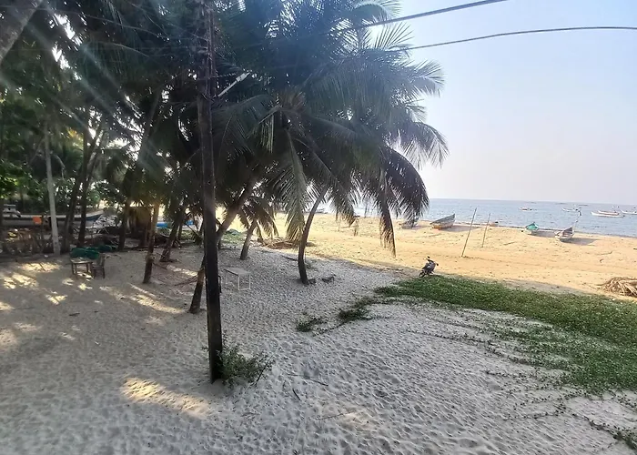 Malvan Beach Homestay