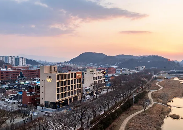 Hotel Jeonju Hanok Village