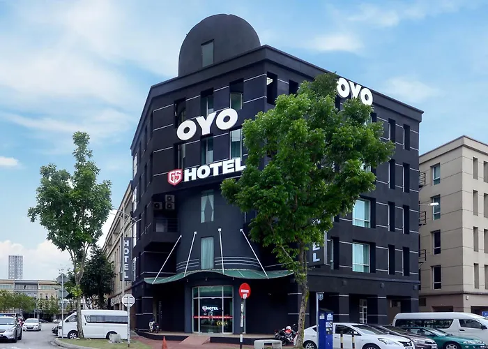 Hotel O Gs Hotels Near Strand Mall Petaling Jaya