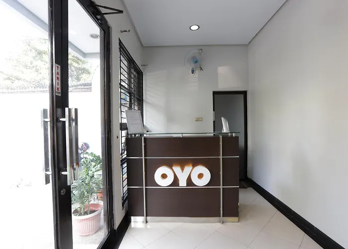 Hotel O Cempaka Place Homestay Jakarta