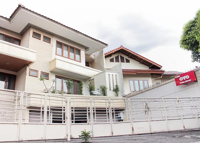 Hotel O Puri Lotus Jakarta