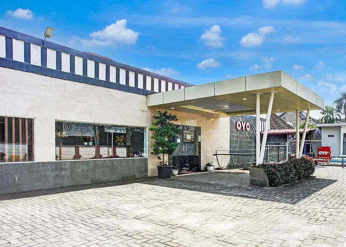 Hotel O Medan City Near Sun Plaza Formerly Residence Anugrah