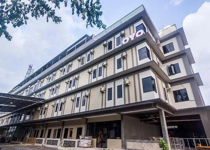 Capital O 1867 Kara Guest House Batam