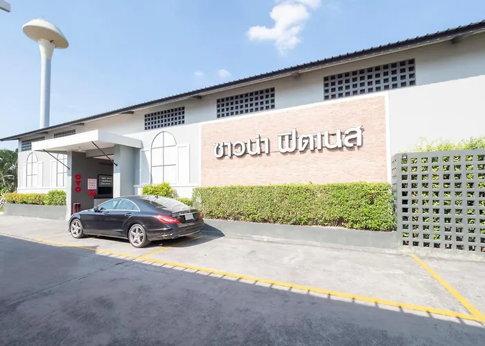Oyo 75382 Chonburi Hotel