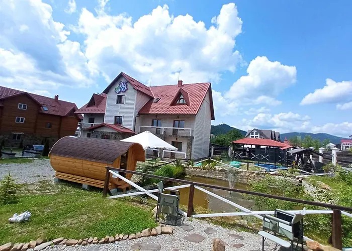 Whiteberry Studio Буковель