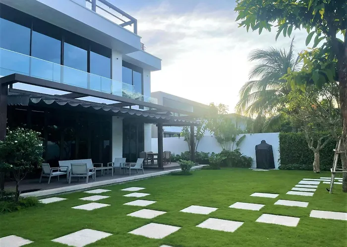 Sanctuary Ho Tram Beach Resort