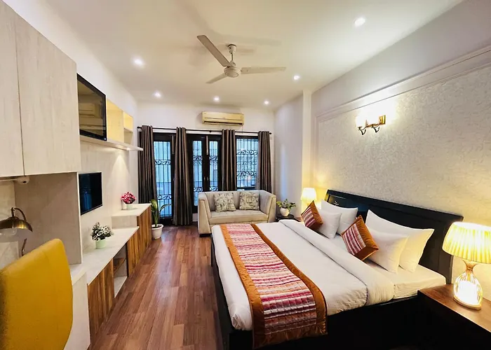 The South Manor Residency Near Aiims Hospital New Delhi Hotel