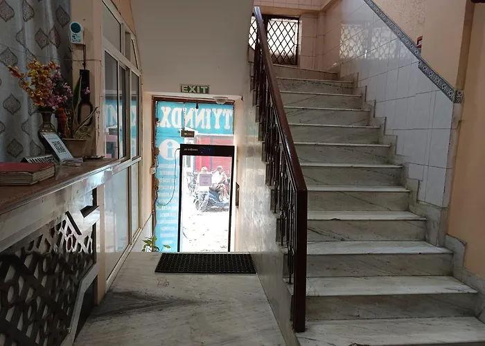 Hotel City -- Near New Delhi Railway Station And Walk In Rk Ashram Metro Station