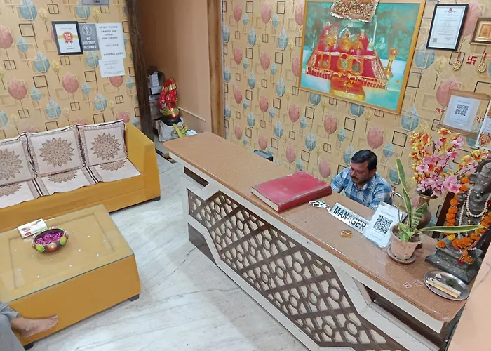 Hotel City -- Near New Delhi Railway Station And Walk In Rk Ashram Metro Station