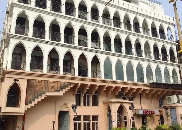 Shivangan Hotel And Banquet Kolkata
