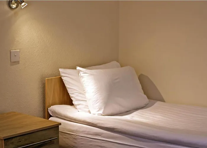 OYO Central Hotel Golders Green Londen