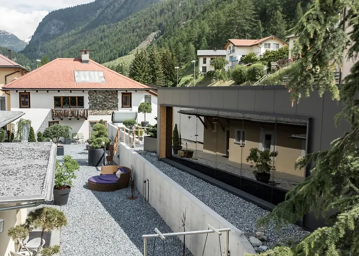 Hotel Baer&Post Zernez