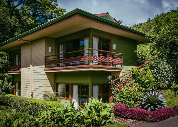 Ficus Sunset Suites Monteverde