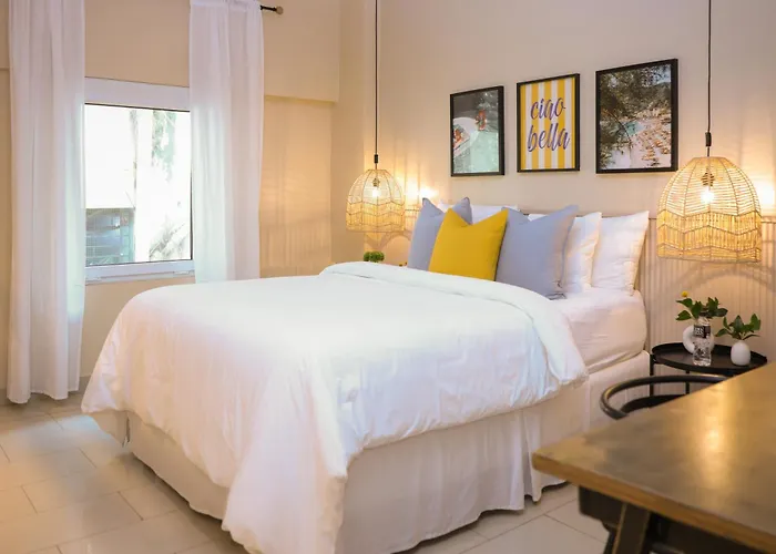 Magnolia Inn Panama City