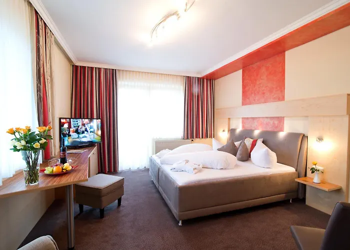Sunny-Hill Frühstückshotel - Dreilandhof Fürstenfeld
