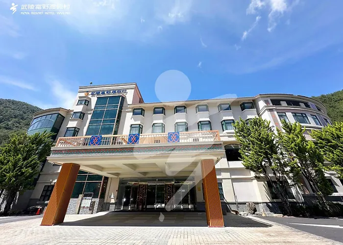 Hoya Resort, Wuling Heping 