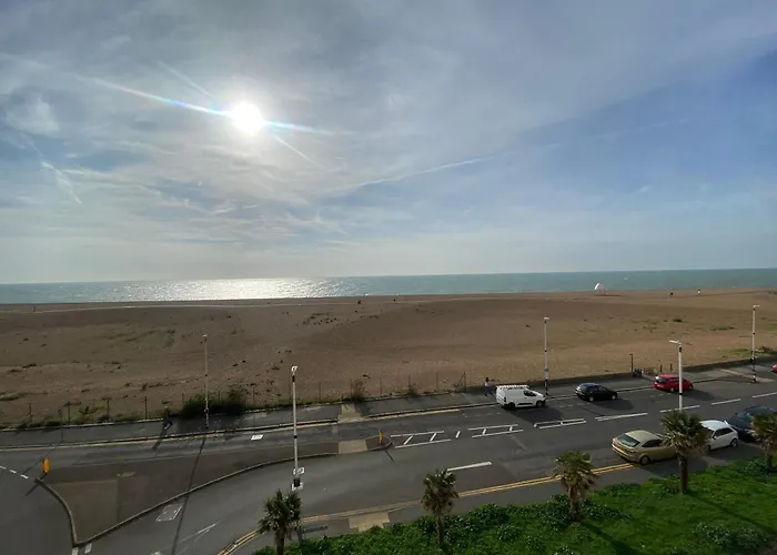 Oyo Gran Canaria Hotel Folkestone