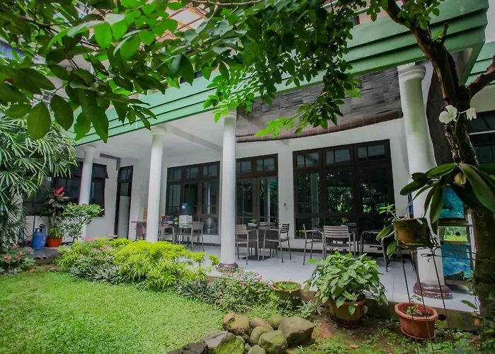 Wisma Pakuan Syariah Bogor