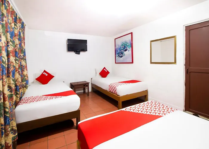 Oyo Hotel Brazil,Guadalajara,Estadio Jalisco