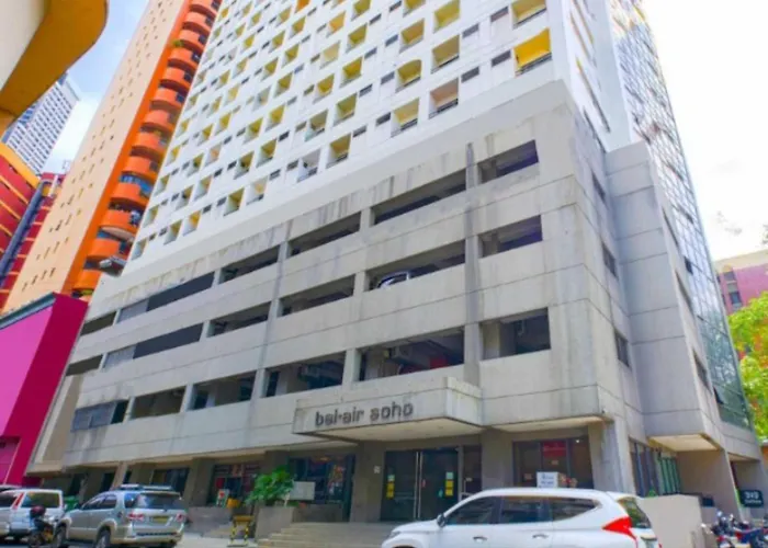 Oyo 769 Poblacion Suites Polaris Makati City