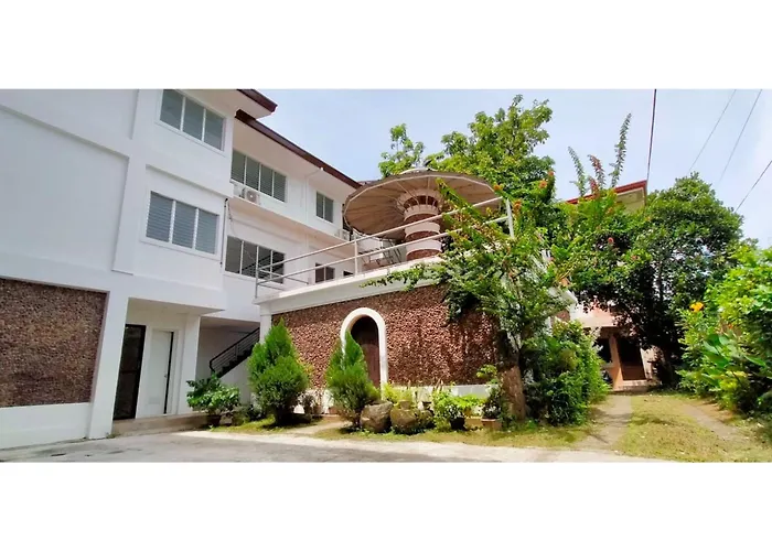 Oyo 799 Ddd Habitat Iloilo Hotel