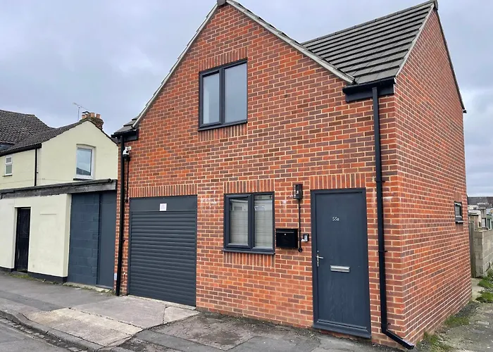 Welcome Rooms 55B- Self Check-In Whole Apartment Fully Refurbished Swindon