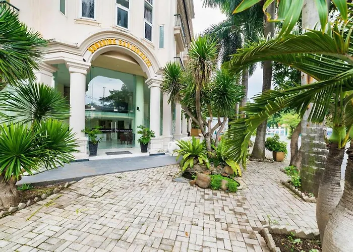 Collection O Sunshine Garden Hotel - Near Secc Ho Chi Minh City