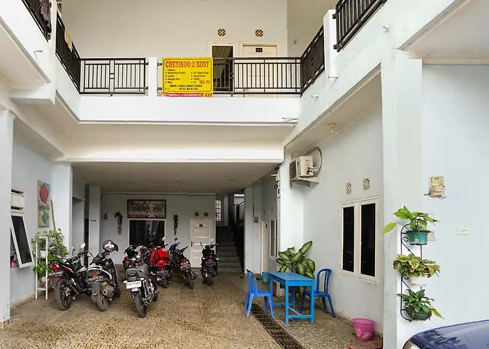 Oyo Life 92046 Garuda Residence Palembang