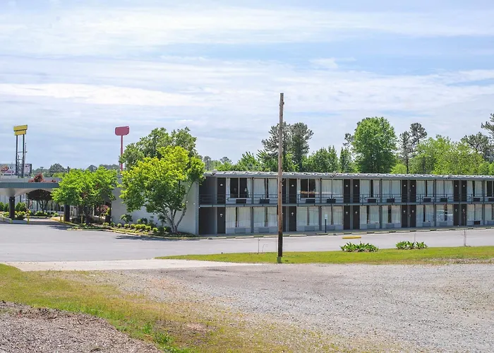 Masters Inn Selma Smithfield I-95 By Oyo
