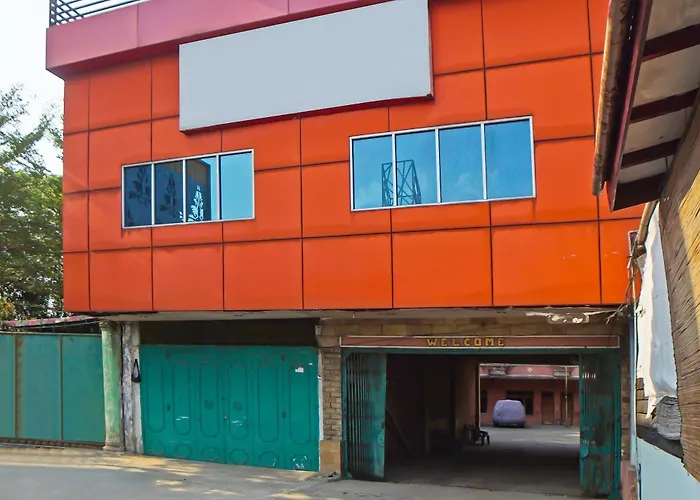 Oyo 92463 Deli Hotel Medan