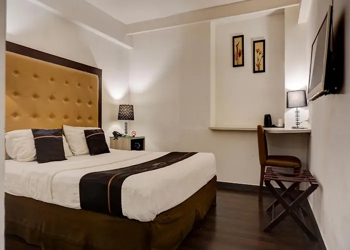 Hotel O Townhouse Oak Grand Orienchi Jakarta
