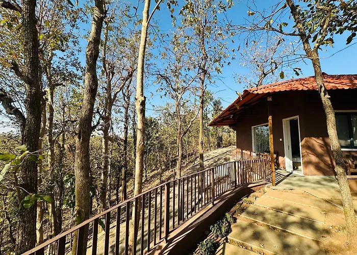 Wild Heaven Glamping And Resort Saputara