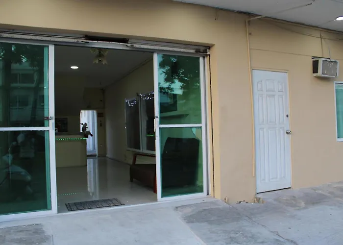 Oyo Hotel Colibri Chetumal