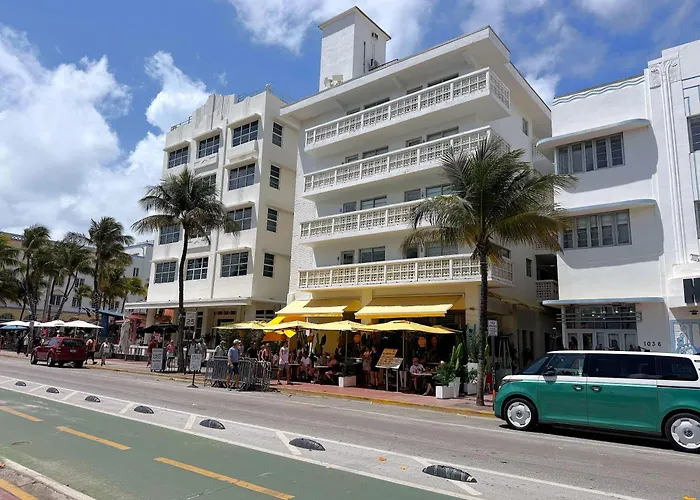 Aparthotel Renzzi On The Ocean Miami Beach