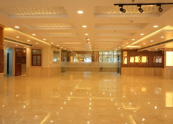 Hotel Golden Palace Lucknow