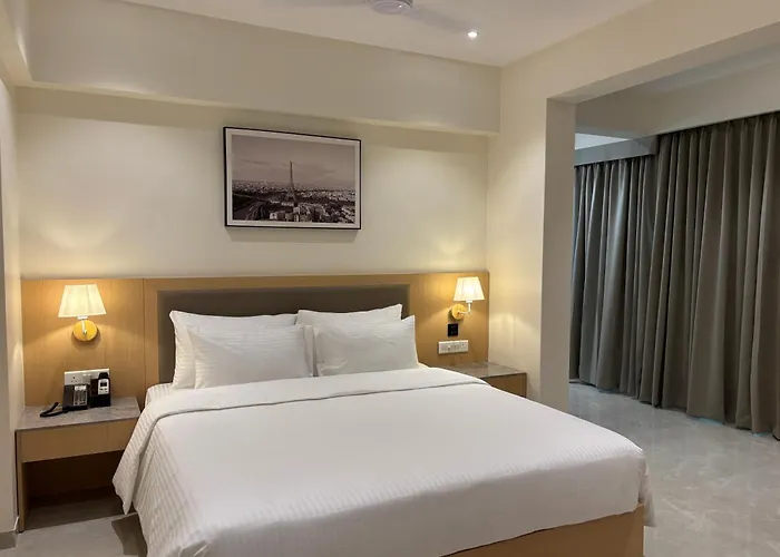 Mastiff Hotel Hinjawadi Pune