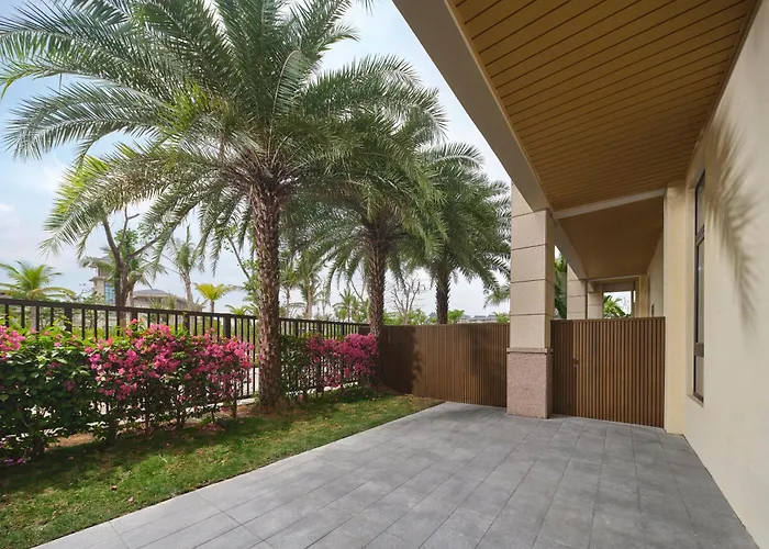 Hilton Garden Inn Sanya Haitang Bay