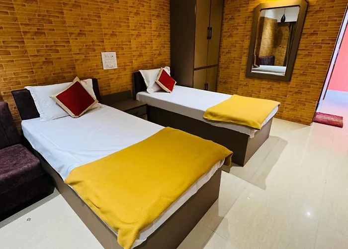 Hotel Mayura Boarding & Lodging Bidar