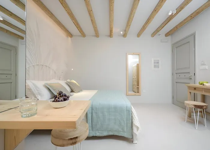 Antony Suites (Adults Only) Naxos City
